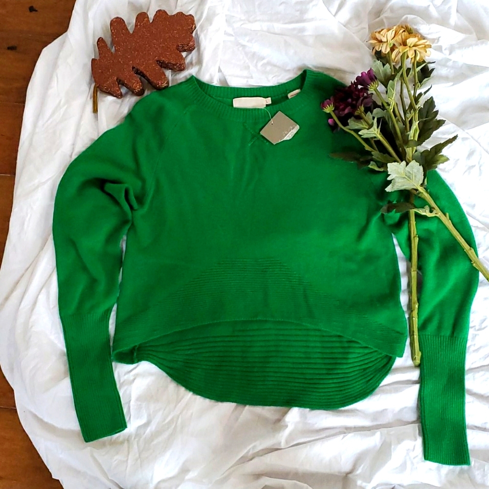 Anthropologie long sleeve green crop sweater NWT!